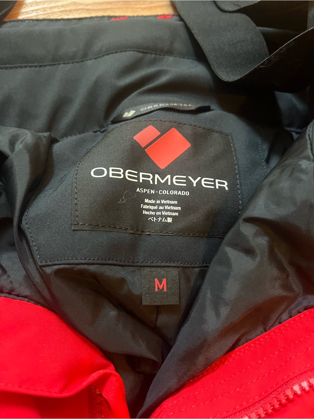 Obermeyer Men's Red and Black Ski Jacket